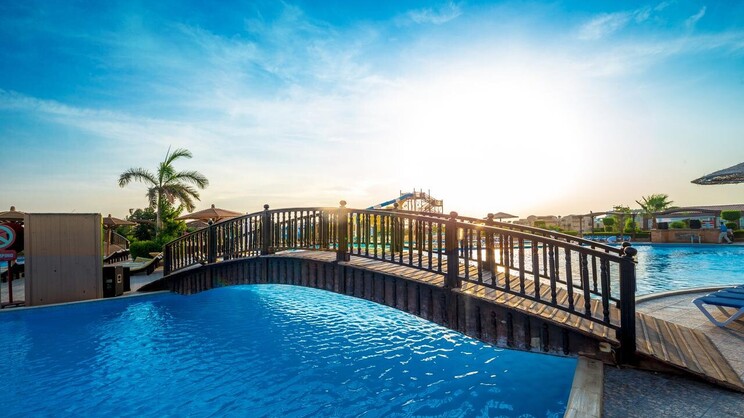 Caesar Palace Aqua Park Resort